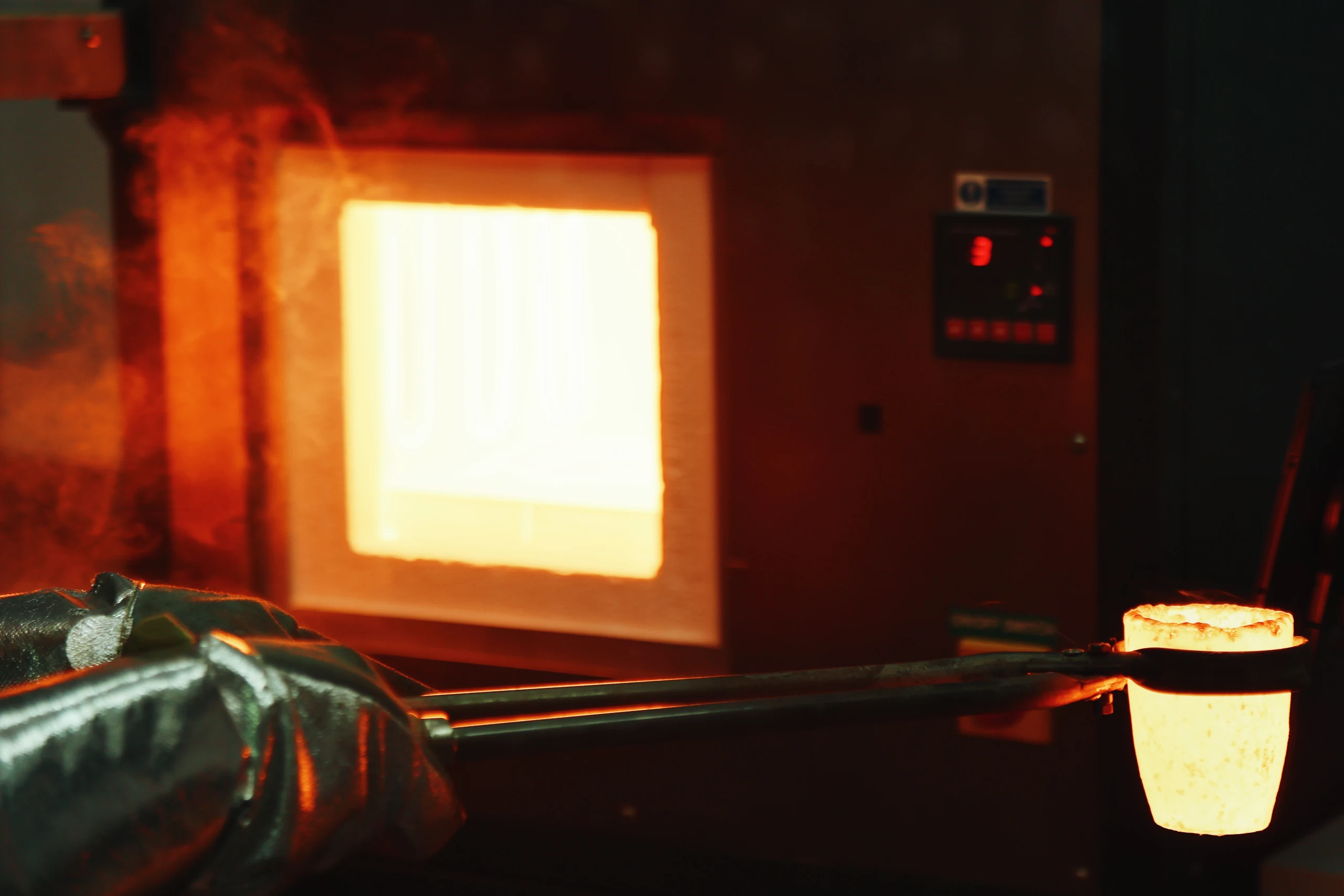 MARLAN AL aluminized fabric used near extreme radiant heat